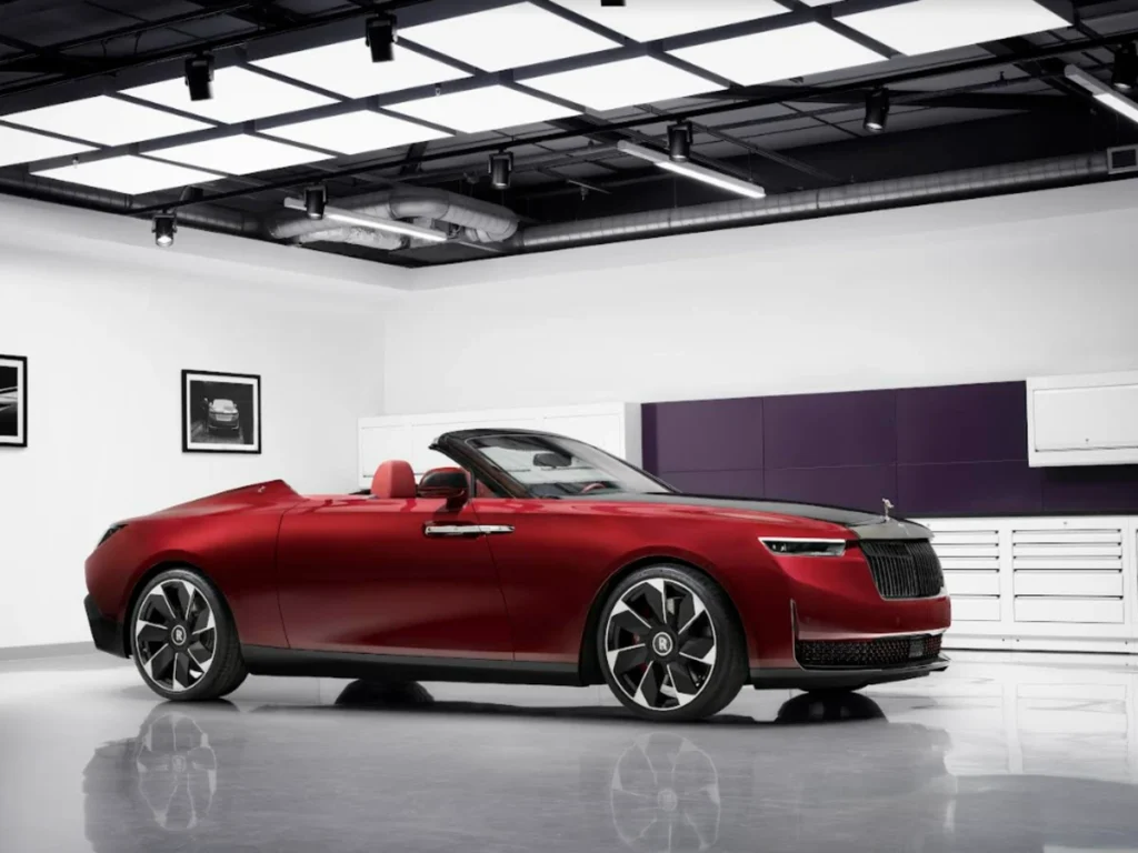 Duniya ki 5 sabse mehngi cars 2026 feature image showing Rolls-Royce, Bugatti, Pagani aur SP Automotive Chaos.