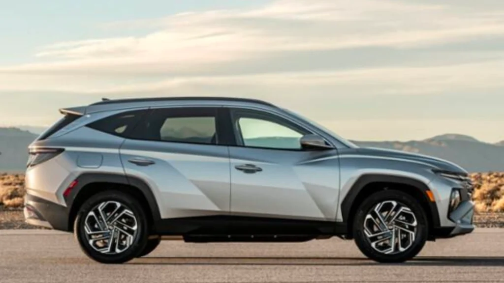 Hyundai Tucson boxy SUV with LED light bar and rugged design