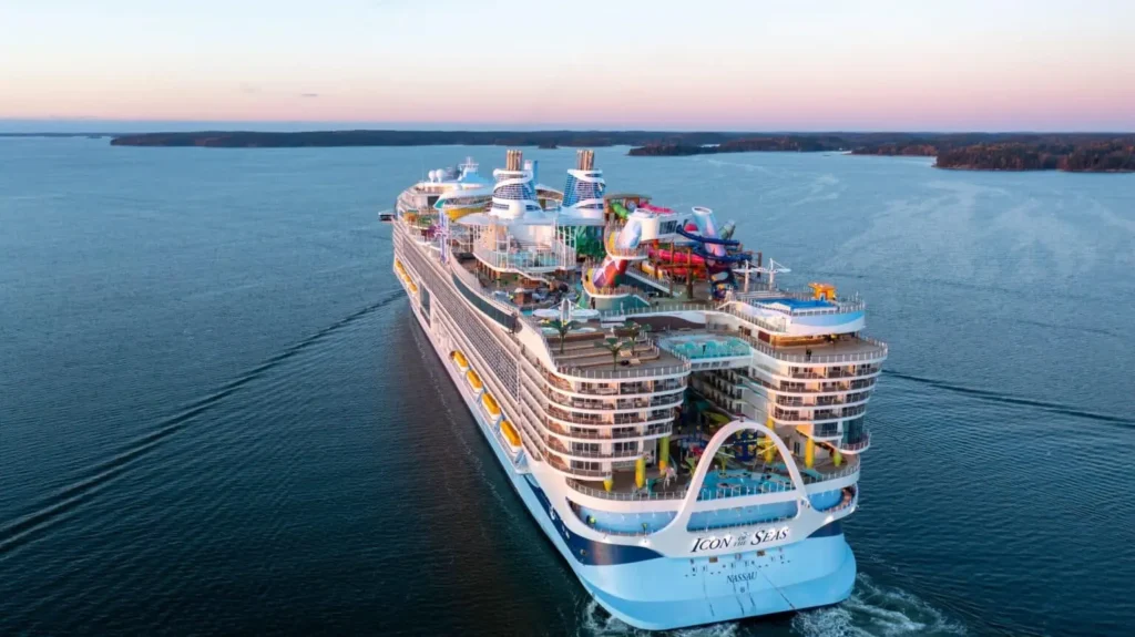 Icon of the Seas showcasing world-class luxury, engineering excellence, and unforgettable ocean travel.
