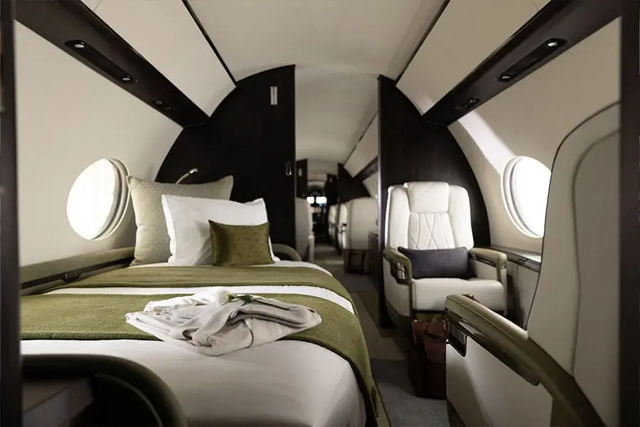 Gulfstream G700: luxury, speed and long-range performance.