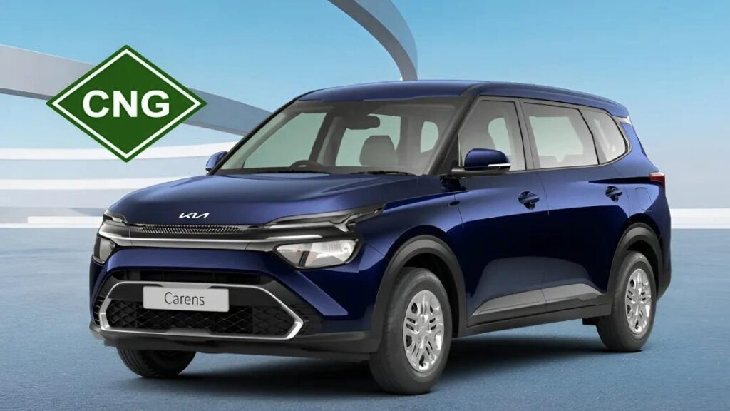 Kia India has started pre-bookings for the Carens CNG, Clavis CNG and Carnival Hybrid. Check engine, features, variants and expected price.