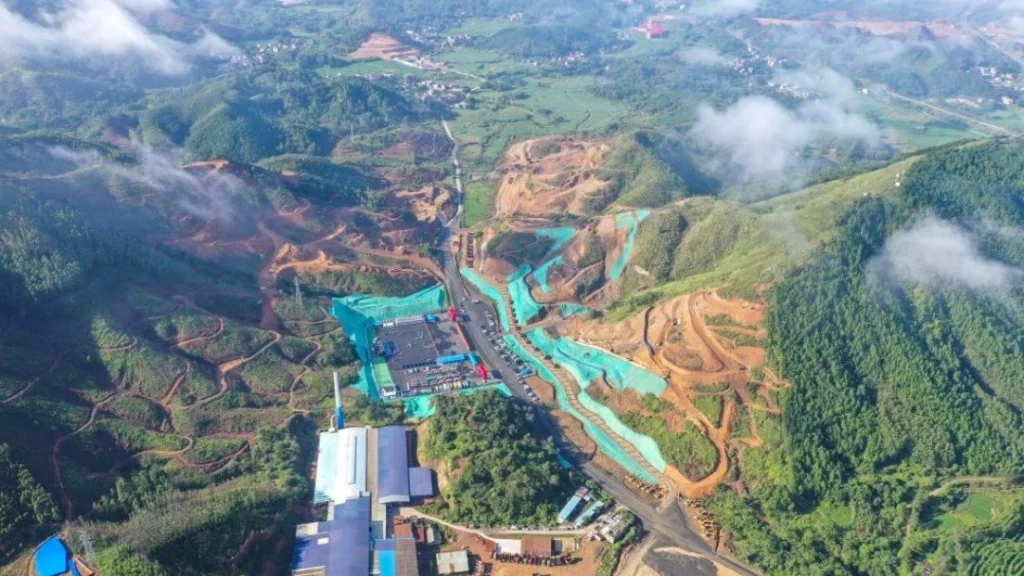 Aerial view of China's Pinglu Canal connecting Guangxi's Xijiang River to the Beibu Gulf.