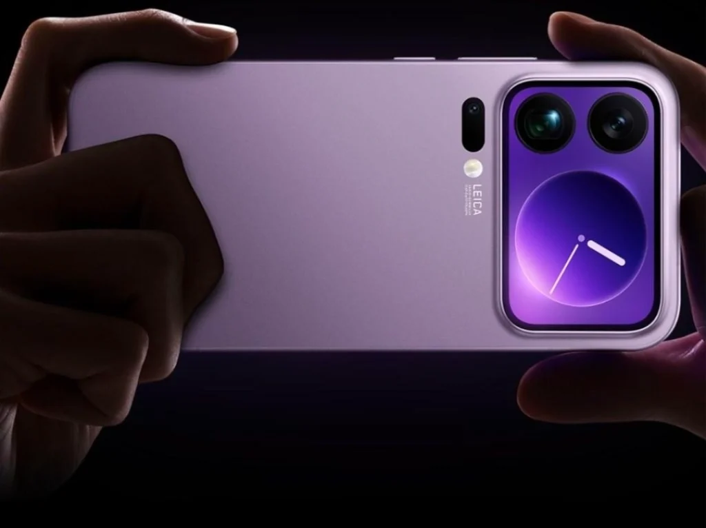 Xiaomi 18 Pro real-life images reveal a flush Leica camera design, upgraded zoom, and premium look. See the biggest leaked design change yet.
