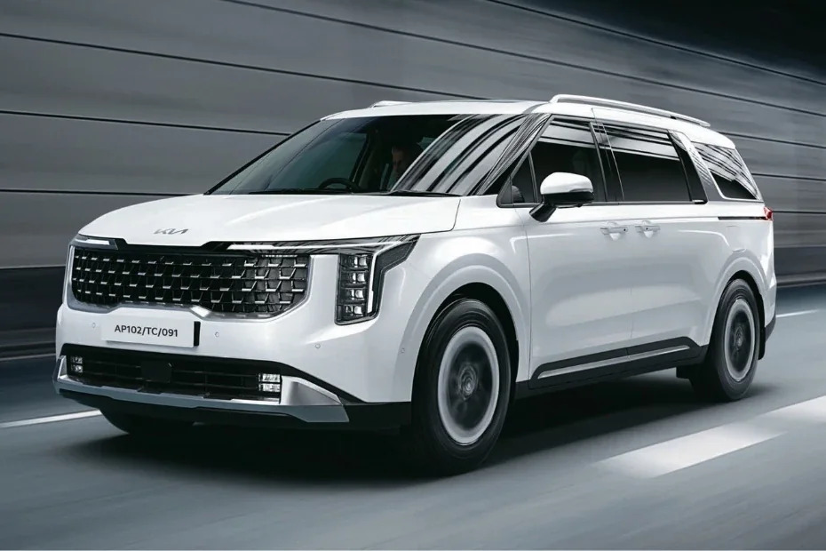 Ultra-luxurious premium 7-seater Kia MPV interior with zero-gravity recliners and panoramic sunroof