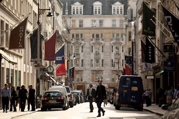 Billionaires are increasingly looking beyond Britain for new wealth hubs.
