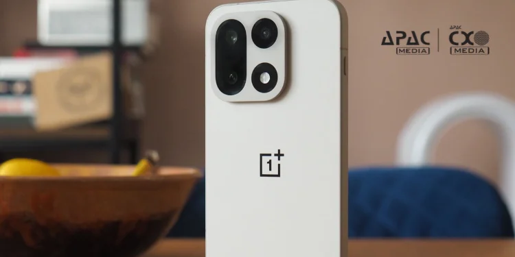 OnePlus 16 with 9000mAh battery